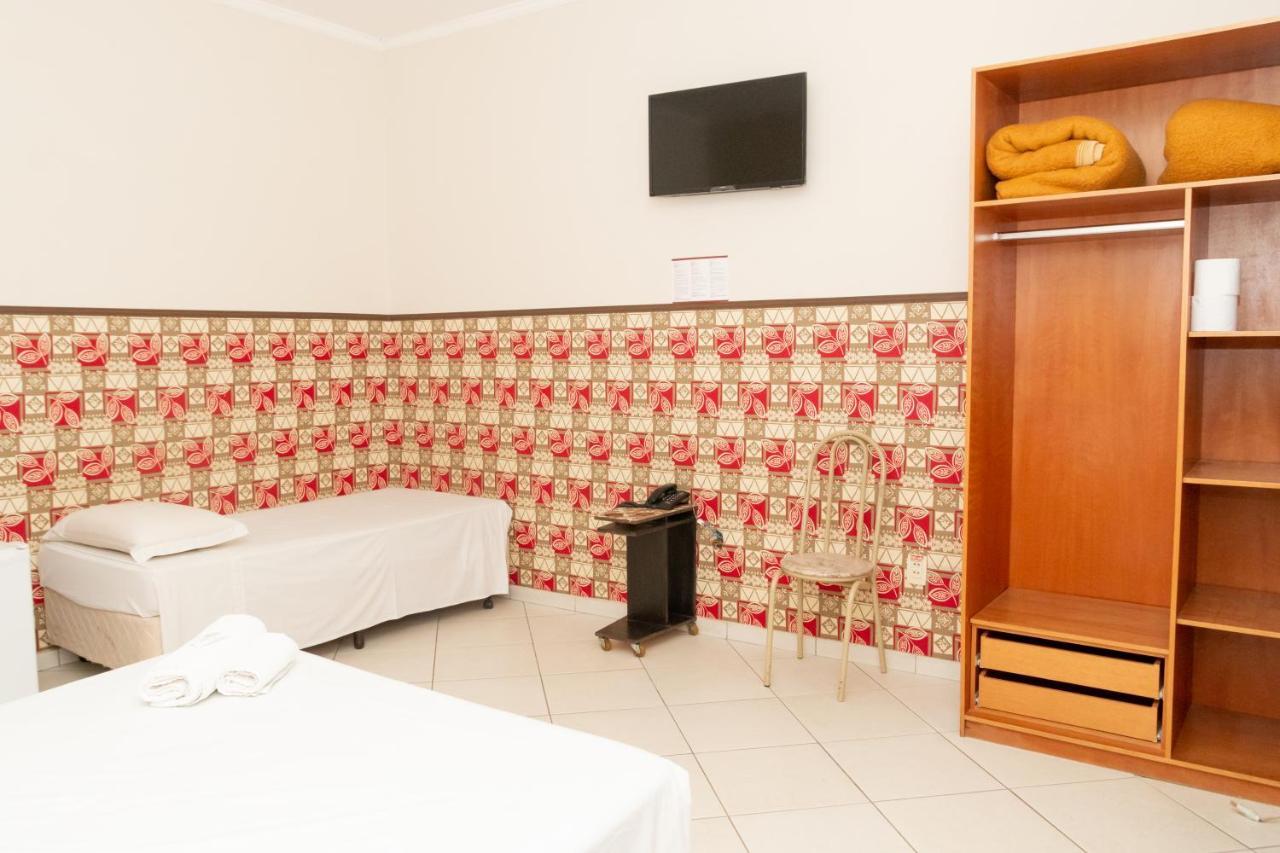 Hotel Ruby Hospedagens à Indaiatuba Extérieur photo