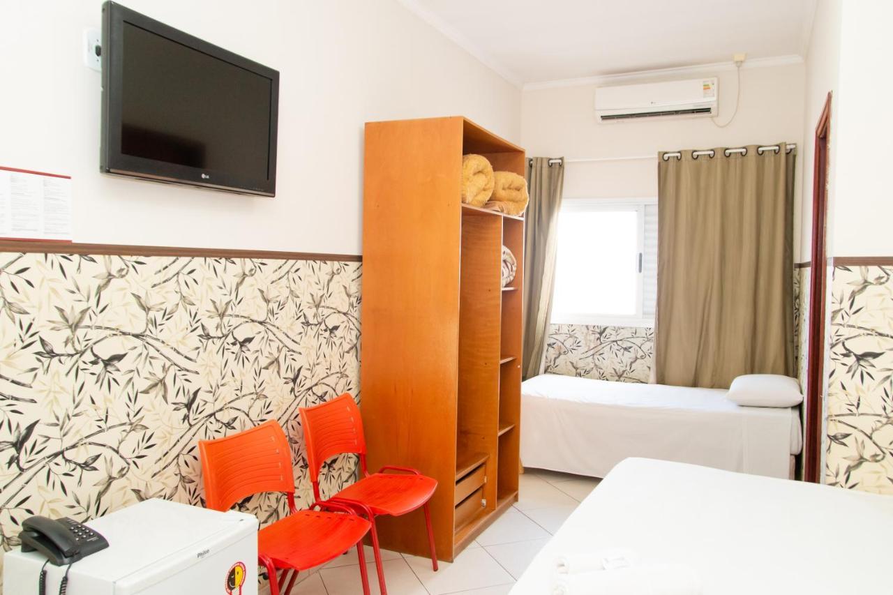 Hotel Ruby Hospedagens à Indaiatuba Extérieur photo