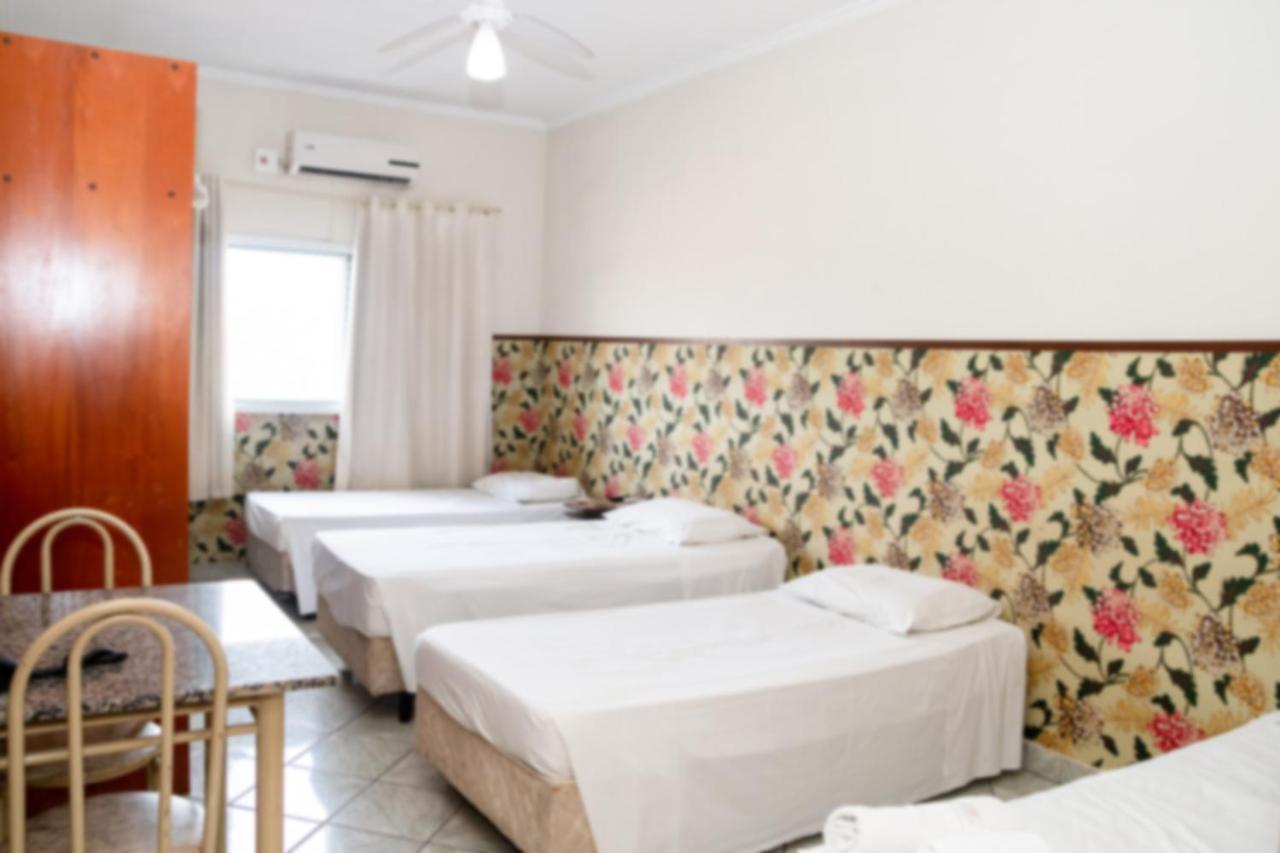 Hotel Ruby Hospedagens à Indaiatuba Extérieur photo