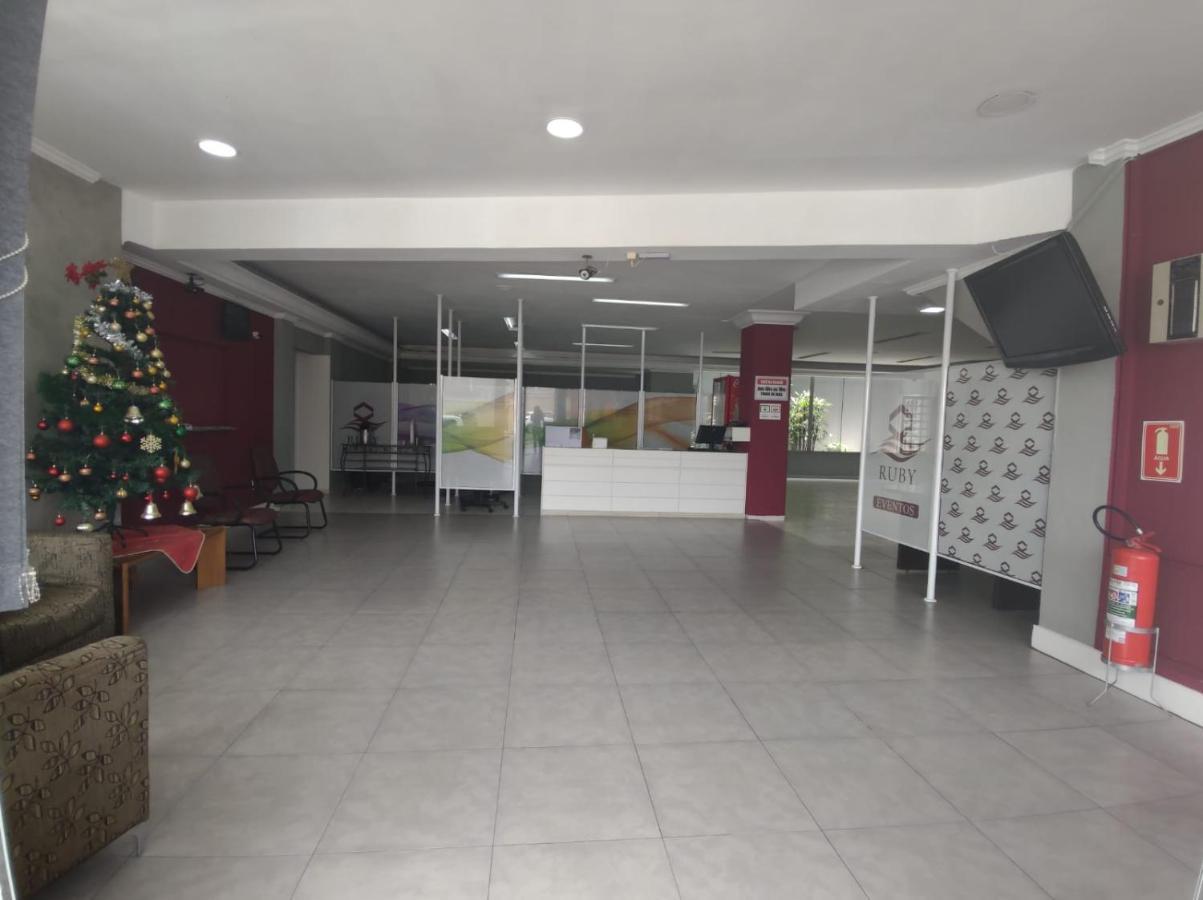 Hotel Ruby Hospedagens à Indaiatuba Extérieur photo